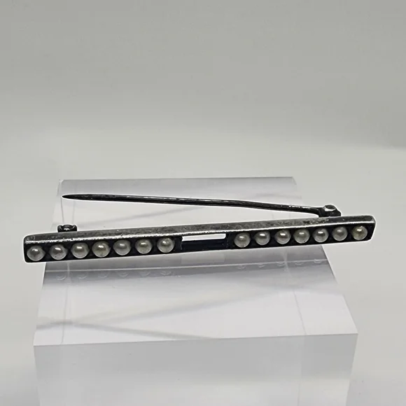 Sterling Sliver Seed Pearl Brooch Signed By C&H Co - Picture 11 of 15